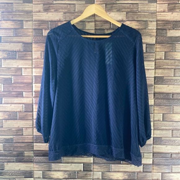 ECLAIR NWT Sheer Chevron Pattern Navy Blue Blouse Large - Picture 1 of 13